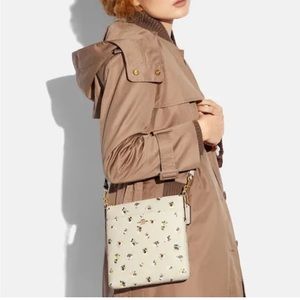 COACH CROSSGRAIN LEATHER FLORAL PRINT KITT CROSSBODY C5998 HANDBAG NWT